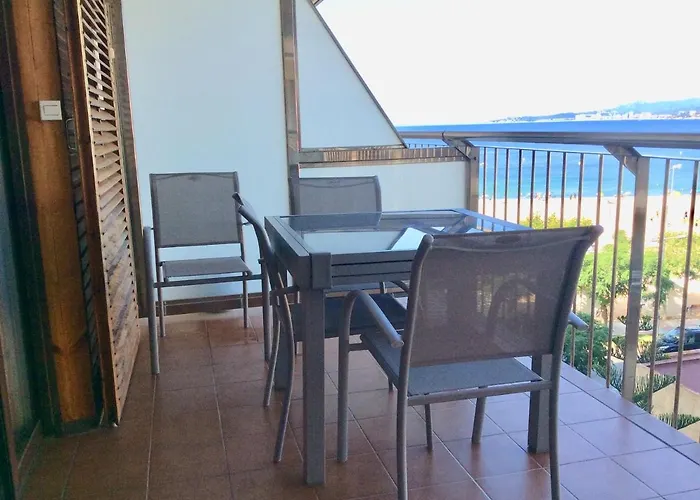 Cozy In 65m² + Sea View Apartment Palamós